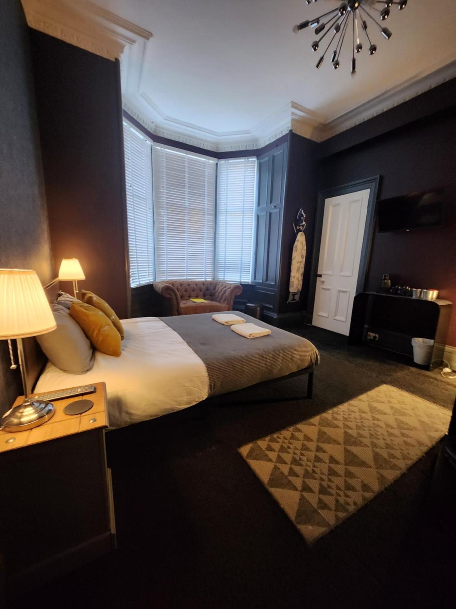 Deluxe Double Room,1669904712:JPEG